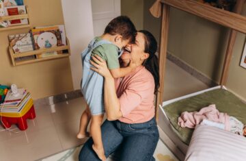 Las personas que tienen que sacar una familia adelante por sí solas afrontan un importante reto a todos los niveles, empezando por el económico.